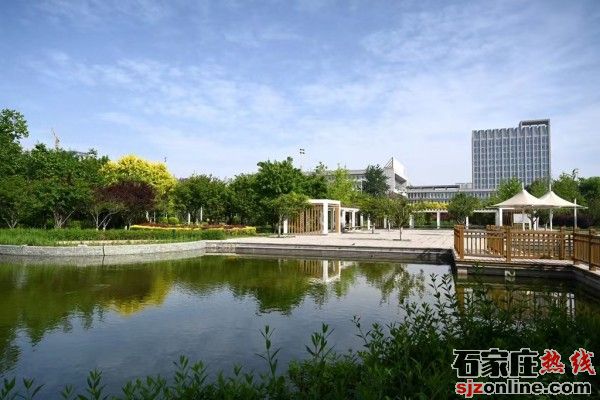 保定電力職業(yè)技術(shù)學院校園風景